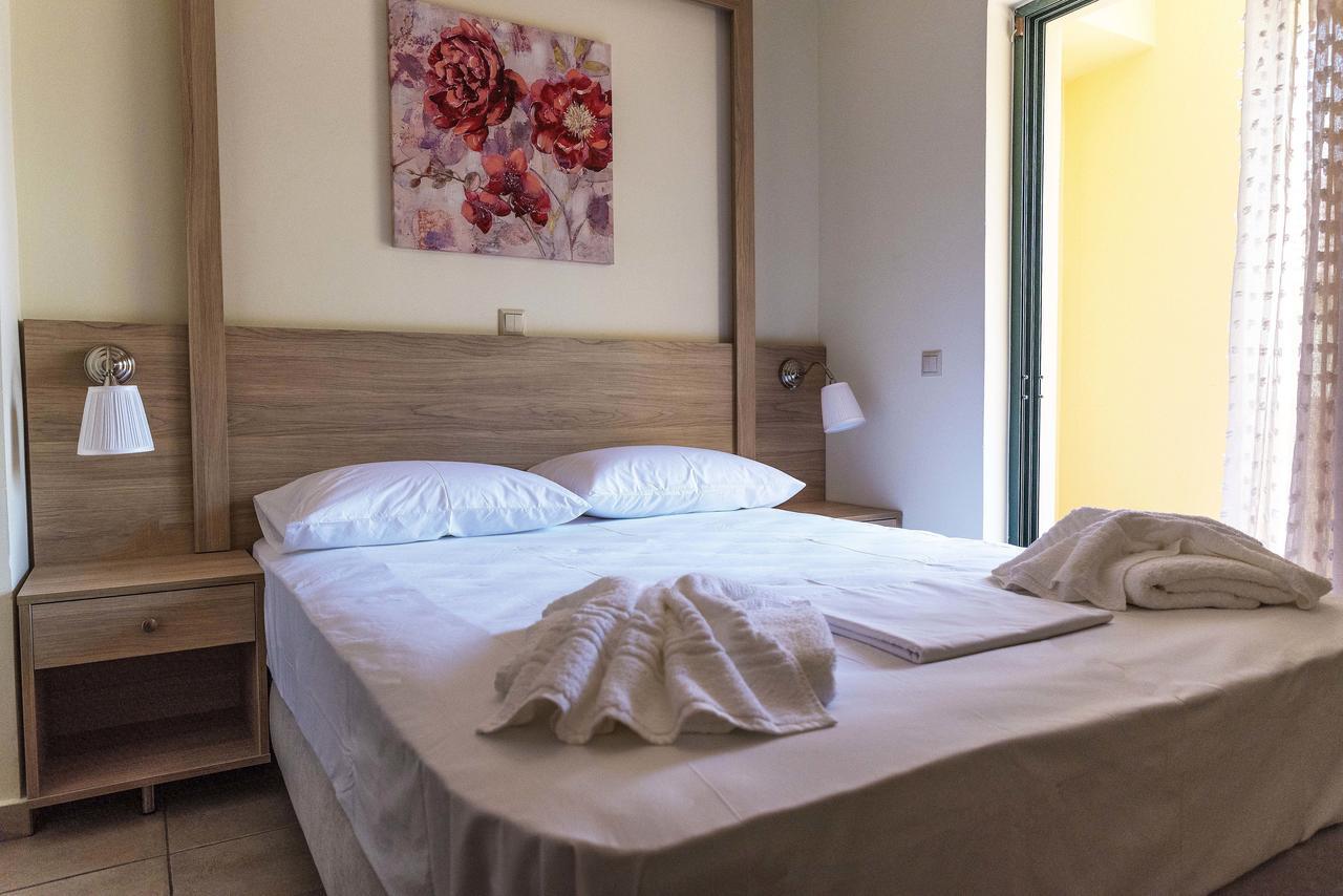 Plumi City Apartments Chania  Eksteriør billede